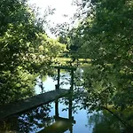 Couette-café La Maison De L'etang Sampigny