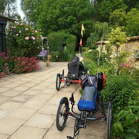 Bed & Breakfast La Maison De L'etang Sampigny