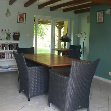 La Maison De L'etang 3* Sampigny