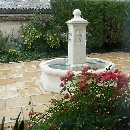 La Maison De L'etang Frühstückspension 3*