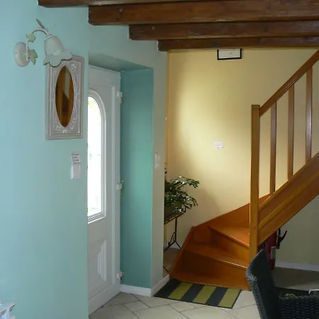 La Maison De L'etang Couette-café