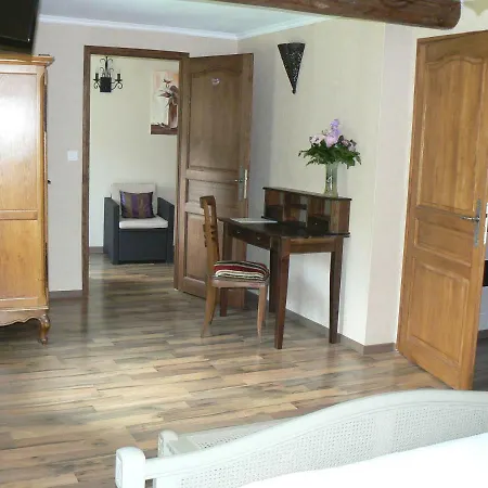 La Maison De L'etang 3*