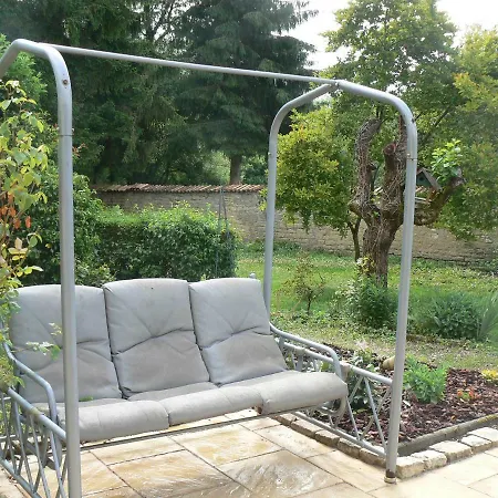 La Maison De L'etang Couette-café