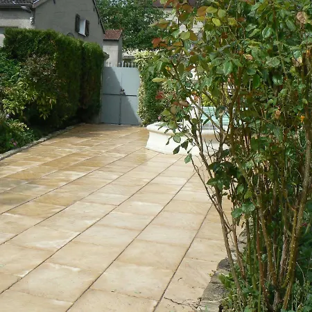 La Maison De L'etang