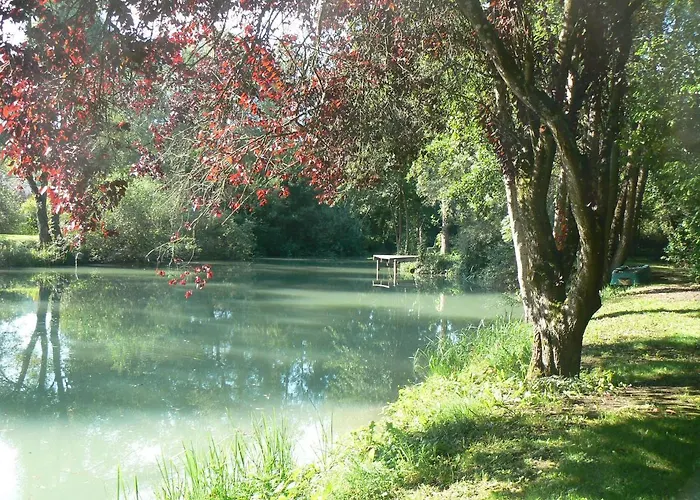 La Maison De L'etang Bed & Breakfast