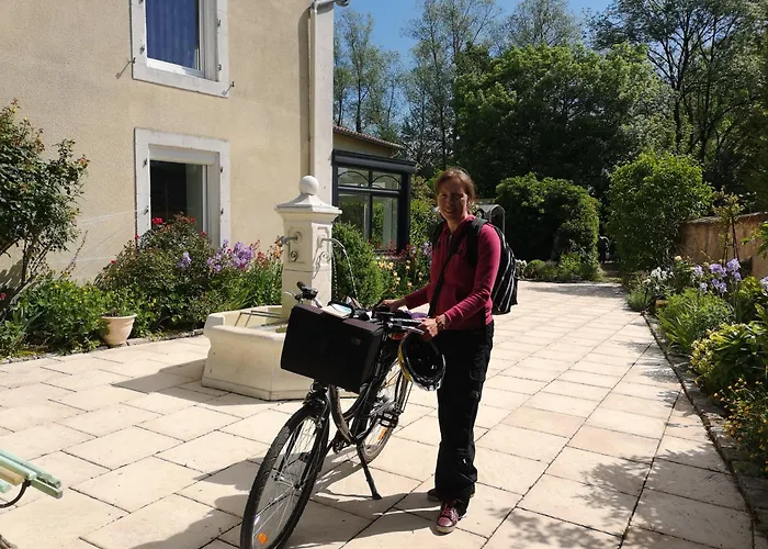 La Maison De L'etang Bed & Breakfast Sampigny