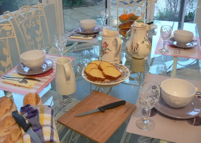 La Maison De L'etang Bed & Breakfast Sampigny