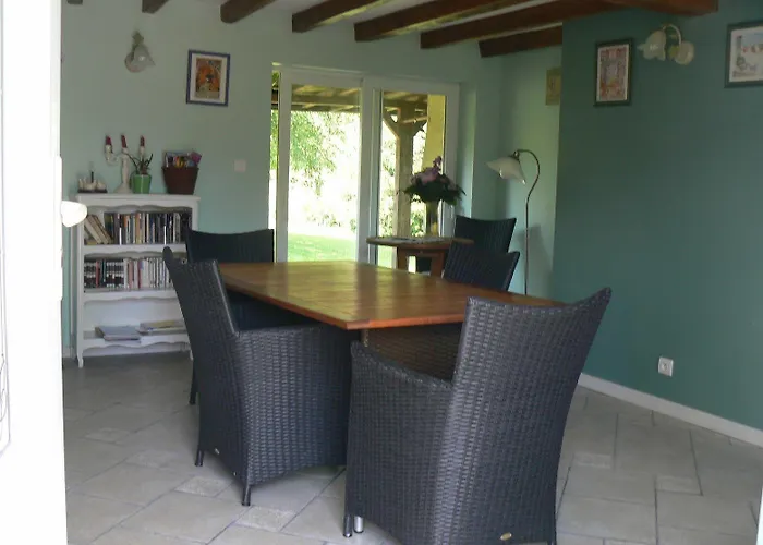 La Maison De L'etang 3* Sampigny