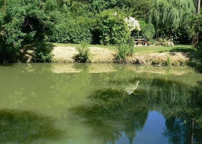 Bed & Breakfast La Maison De L'etang Sampigny